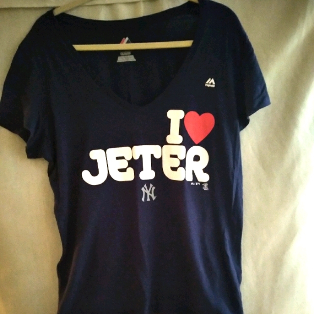 Yankees Vintage Jeter Women's Tshirt
